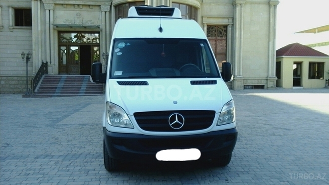 Mercedes  2007, 210,300 km - 2.2 l - Bakı