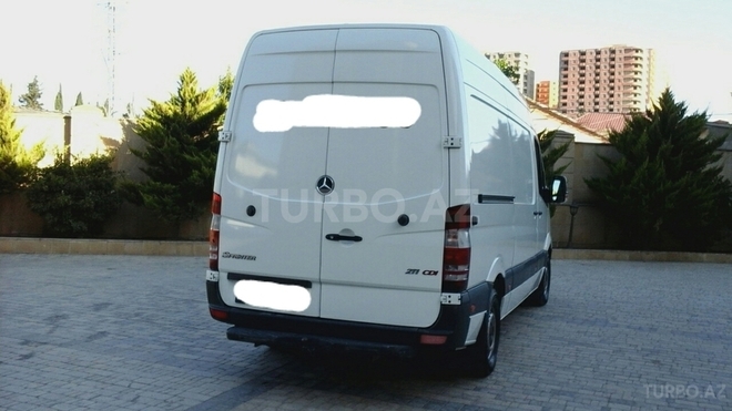 Mercedes  2007, 210,300 km - 2.2 l - Bakı