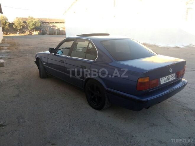 BMW 520 1991, 288,000 km - 2.0 l - Bakı