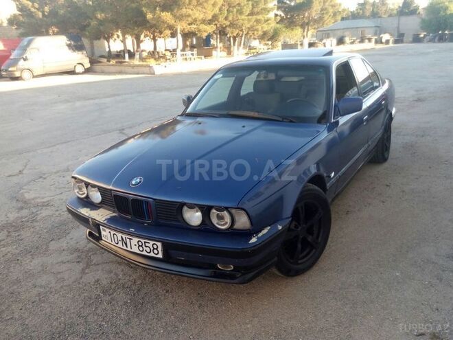 BMW 520 1991, 288,000 km - 2.0 l - Bakı