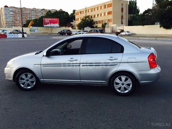 Hyundai Accent 2010, 97,000 km - 1.4 l - Bakı