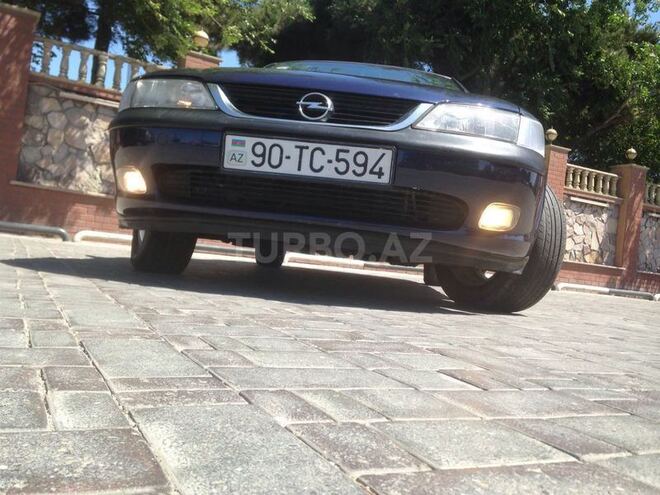 Opel Vectra 1998, 173,000 km - 1.8 l - Bakı