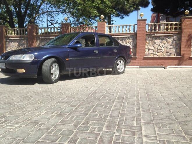 Opel Vectra 1998, 173,000 km - 1.8 l - Bakı
