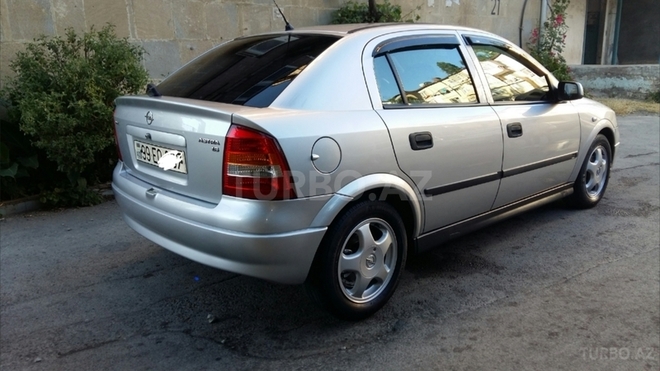 Opel Astra 2001, 206,000 km - 1.6 l - Bakı