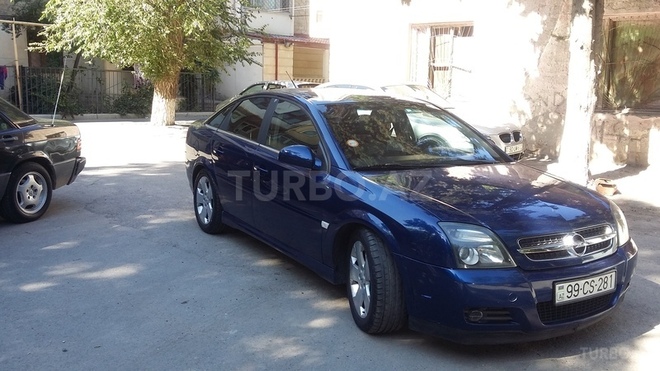 Opel Vectra 2003, 215,000 km - 2.2 л - Bakı