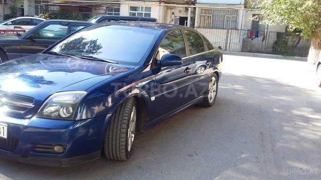 Opel Vectra 2003, 215,000 km - 2.2 л - Bakı