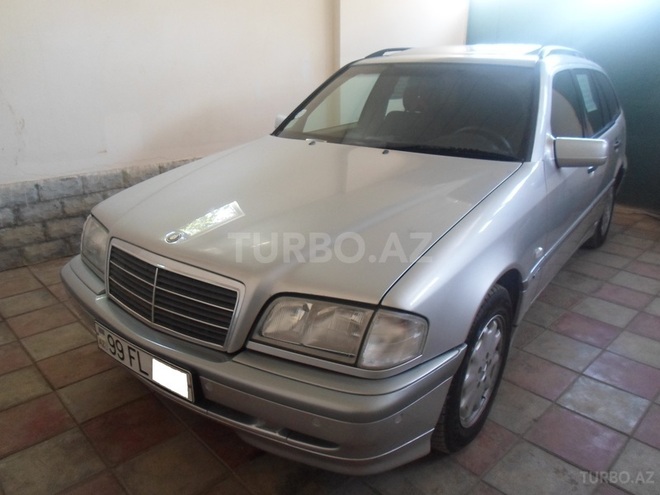 Mercedes C 200 2000, 187,600 km - 2.0 l - Bakı