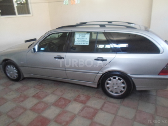 Mercedes C 200 2000, 187,600 km - 2.0 l - Bakı