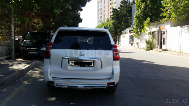 Toyota Prado 2011, 94,000 km - 2.7 l - Bakı