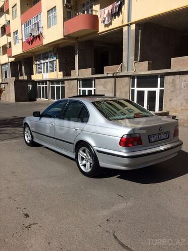 BMW 528 2000, 190,000 km - 2.8 l - Bakı
