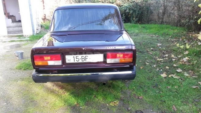 LADA (VAZ) 2107 2010, 89,000 km - 1.6 l - Salyan