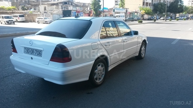 Mercedes C 180 1999, 240,000 km - 1.8 l - Bakı
