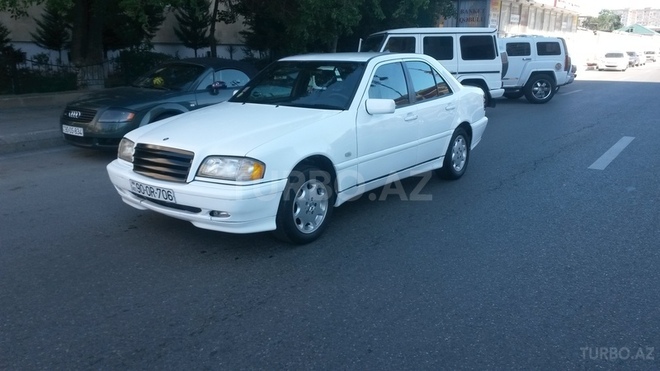 Mercedes C 180 1999, 240,000 km - 1.8 l - Bakı