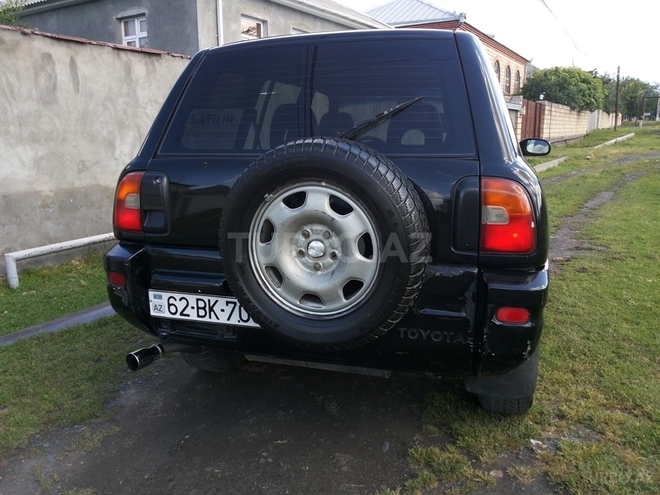 Toyota RAV4 1998, 360,000 km - 2.0 l - Zaqatala