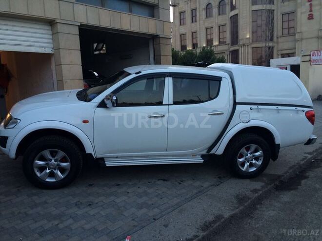 Mitsubishi L200 2008, 192,000 km - 2.5 l - Bakı