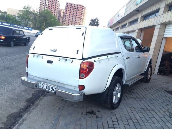 Mitsubishi L200 2008, 192,000 km - 2.5 l - Bakı