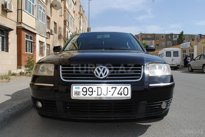 Volkswagen Passat 2003, 178,000 km - 1.8 l - Bakı