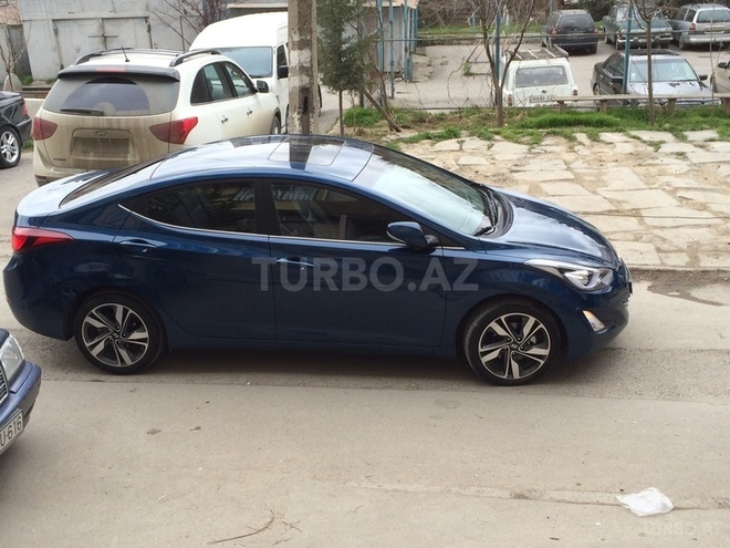 Hyundai Elantra 2014, 24,000 km - 1.7 l - Bakı