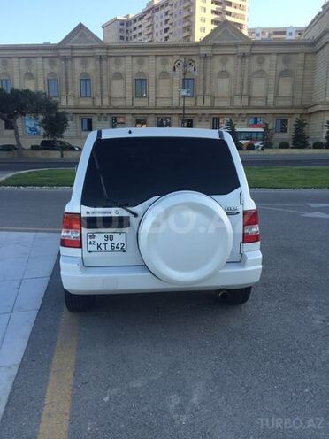 Mitsubishi Pajero io 1999, 165,000 km - 1.8 l - Bakı