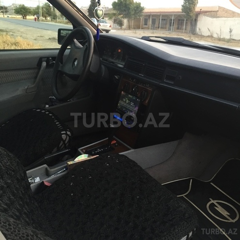 Mercedes 190 1991, 165,000 km - 2.0 l - Bakı
