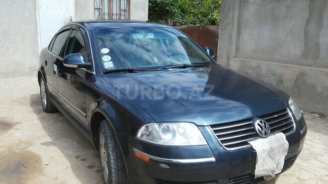 Volkswagen Passat 2003, 157,800 km - 2.0 л - Bakı