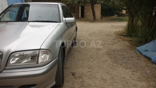 Mercedes C 180 1999, 157,000 km - 1.8 l - 