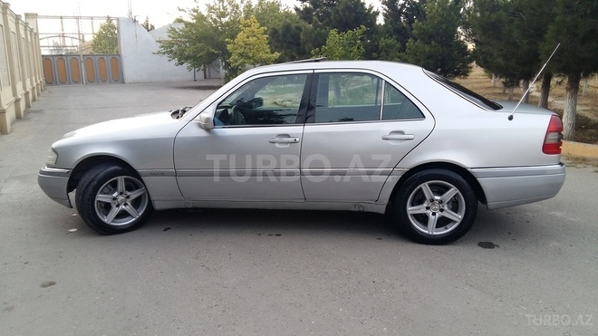 Mercedes C 180 1995, 350,000 km - 1.8 l - Bakı