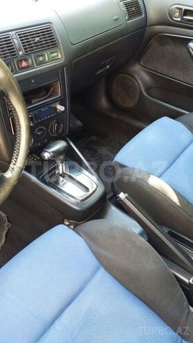 Volkswagen Golf 2000, 277,000 km - 2.0 l - Bakı