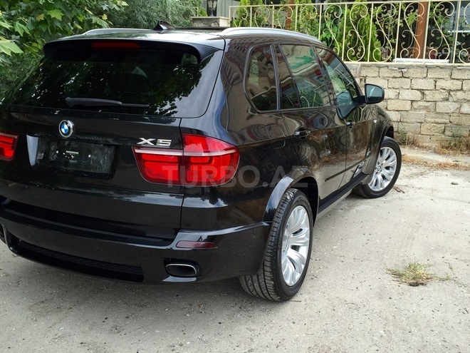 BMW X5 2011, 143,000 km - 4.4 l - Bakı