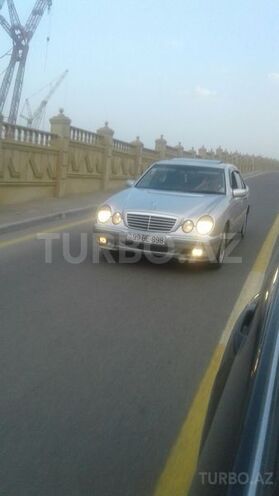 Mercedes E 240 2000, 220,000 km - 2.6 л - Xırdalan