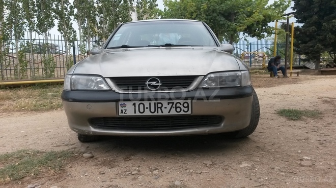 Opel Vectra 1997, 322,000 km - 2.0 l - Bakı