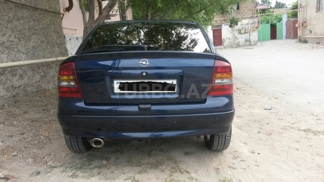 Opel Astra 2000, 172,000 km - 1.6 l - Bakı
