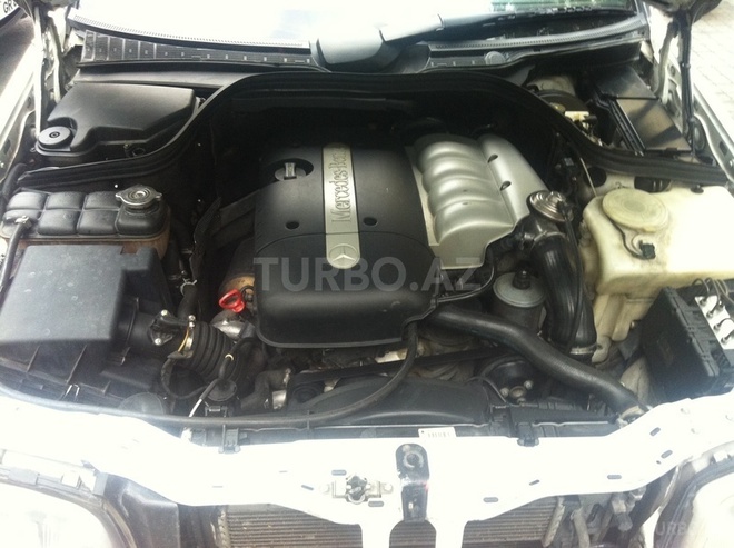 Mercedes C 220 1999, 280,000 km - 0.3 l - Bakı