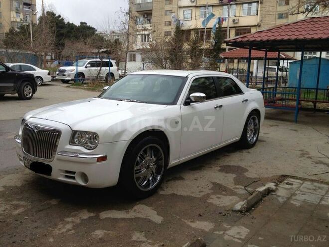 Chrysler 300C 2005, 132,560 km - 3.5 л - Bakı