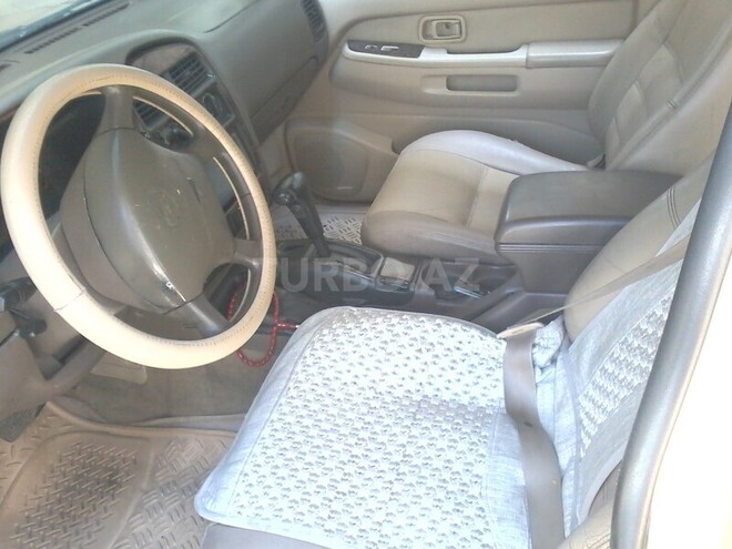 Nissan Pathfinder 1999, 400 km - 0.2 l - Bakı