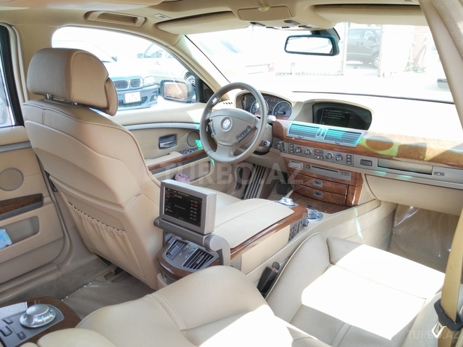 BMW 745 2005, 187,000 km - 4.4 l - Bakı
