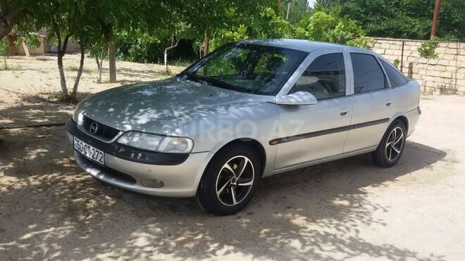 Opel Vectra 1996, 200,000 km - 1.8 l - Bakı