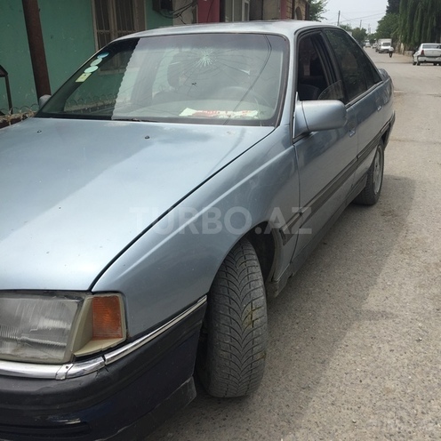 Opel Omega 1990, 200,000 km - 2.0 l - Şəki