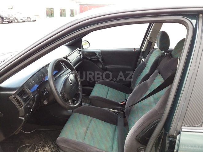 Opel Vectra 1998, 275,000 km - 2.0 l - Sumqayıt