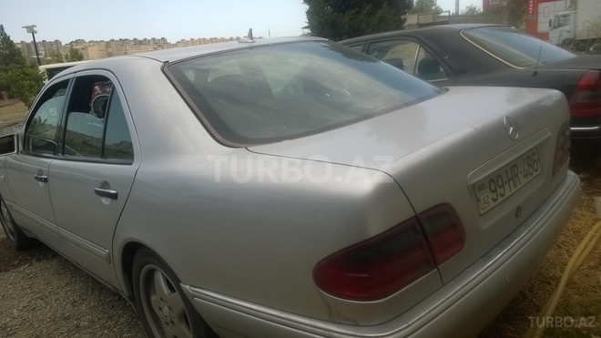 Mercedes E 290 1998, 360,000 km - 2.9 л - Bakı