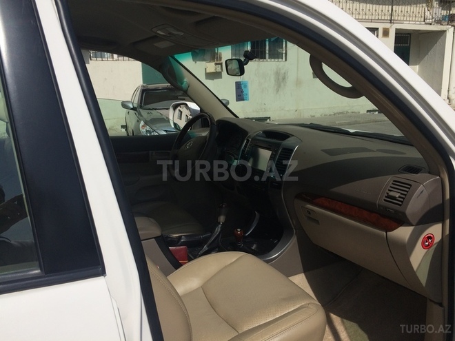 Toyota Prado 2008, 140,000 km - 2.7 l - Bakı