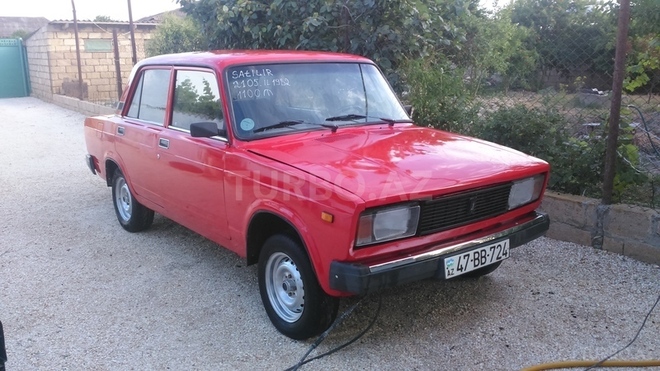 LADA (VAZ) 2105 1982, 2,500,000 km - 1.3 л - Neftçala