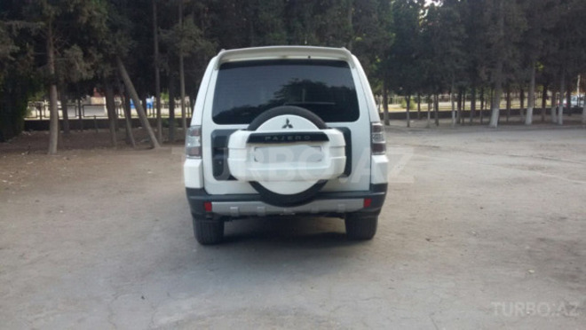 Mitsubishi Pajero 2008, 105,101 km - 3.2 l - Bakı