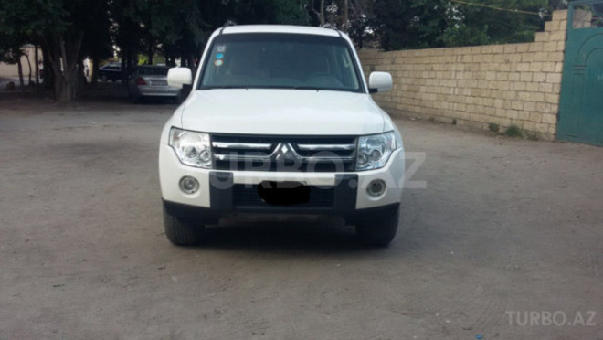 Mitsubishi Pajero 2008, 105,101 km - 3.2 l - Bakı