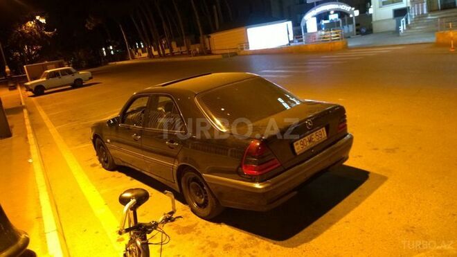 Mercedes C 180 1997, 291,000 km - 1.8 l - Bakı
