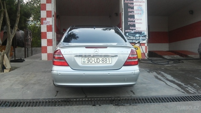 Mercedes E 240 2002, 250,000 km - 2.6 l - Bakı