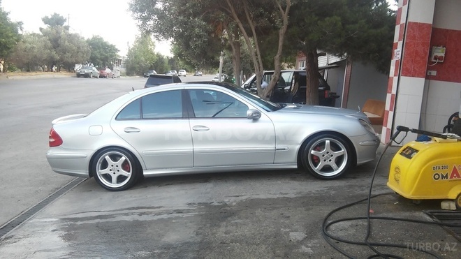 Mercedes E 240 2002, 250,000 km - 2.6 l - Bakı