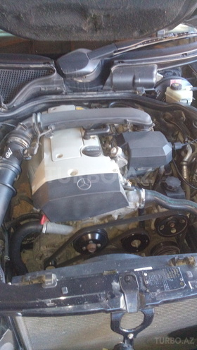Mercedes E 230 1997, 179,000 km - 2.3 л - Bakı