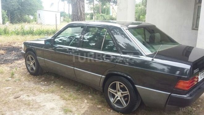 Mercedes 190 1992, 345,000 km - 2.0 l - Sumqayıt
