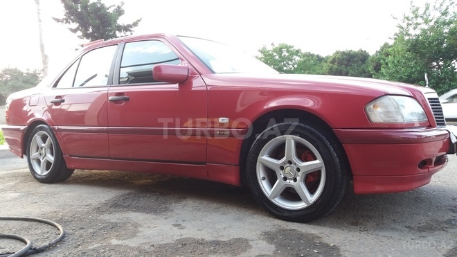 Mercedes C 200 1997, 230,000 km - 2.0 l - Bakı